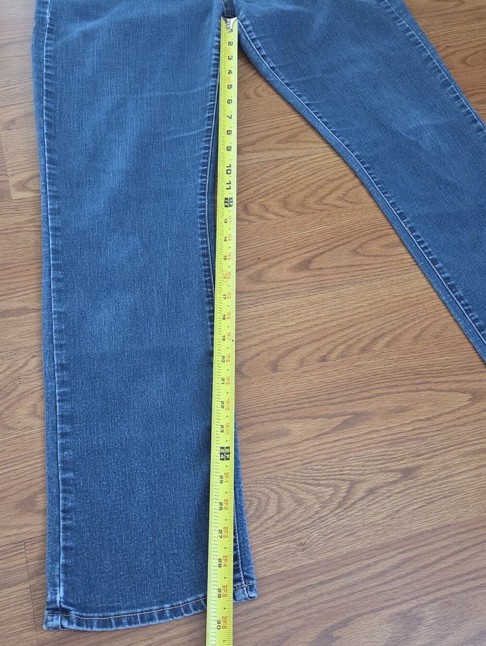 Y2K Lucky Brand Jeans Womens 12 / 31 Regular Sofia Straight Leg Baggy Stretch - Picture 8 of 12